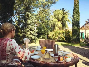 Finca Casa Sant en Soller Mallorca desayunos en jardín